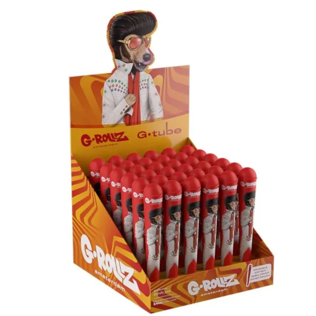 Expositor naranja de portaporros G-Rollz rojos, decorados con un perro con tupé, gafas y traje blanco, sobre fondo blanco. Expositor naranja de portaporros G-Rollz rojos, decorados con un perro con tupé, gafas y traje blanco, sobre fondo blanco.