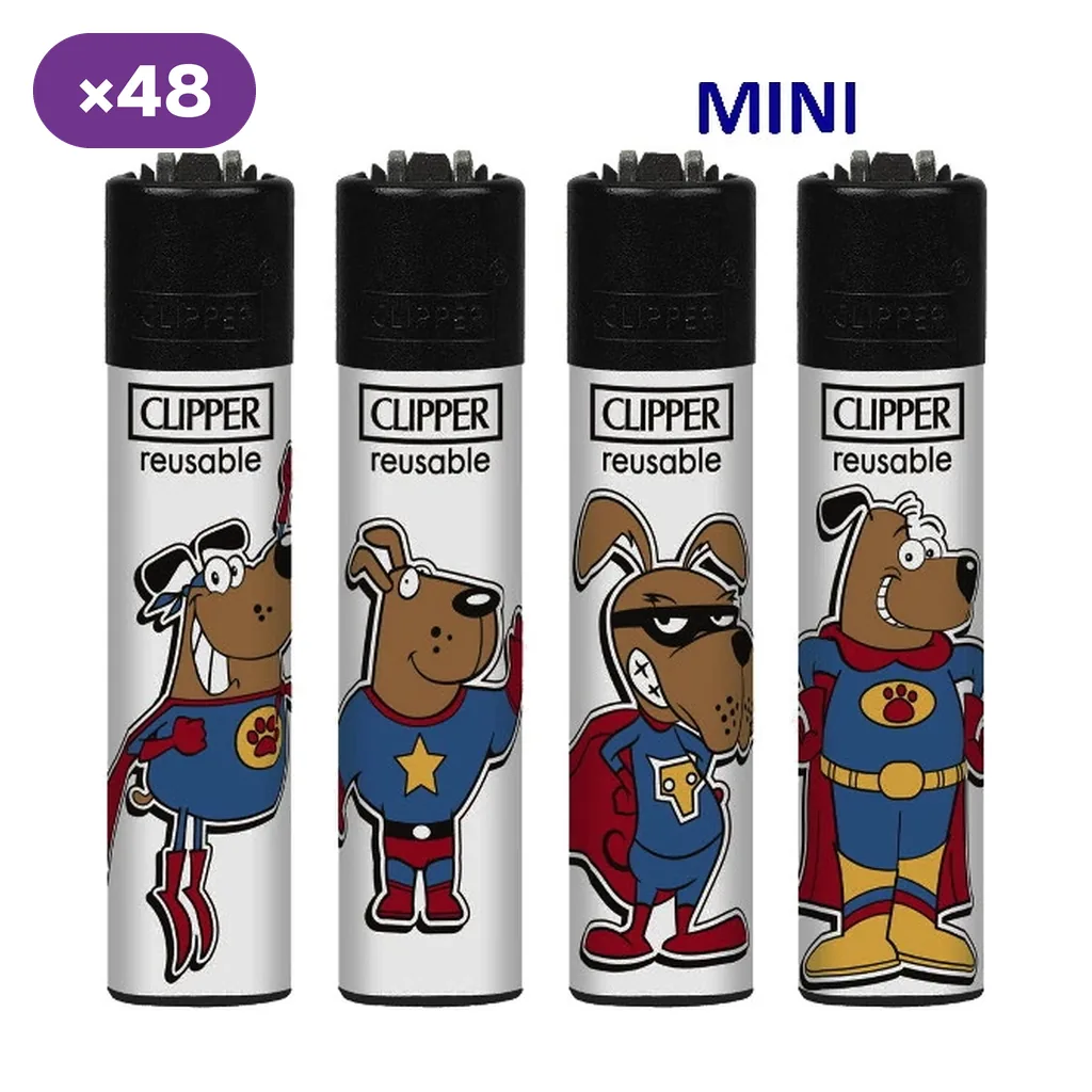 Selección de encendedores Clipper Mini Super Dog con distintos perros vestidos de superhéroes y distintivo de 48 unidades.