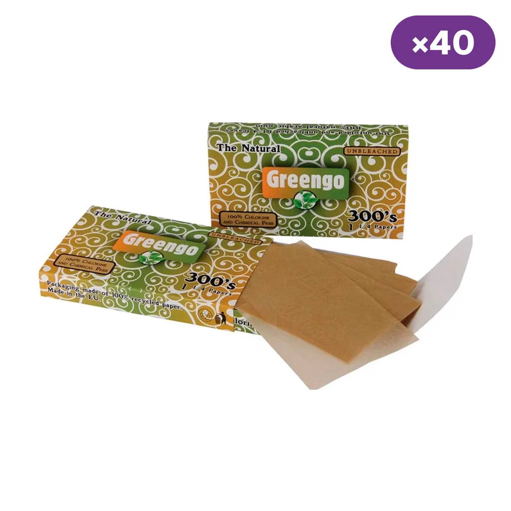 Papel de liar Greengo Bloc 300 con dos envases estampados en verde y ocre, uno abierto con hojas marrones desplegadas, e indicación ×40.