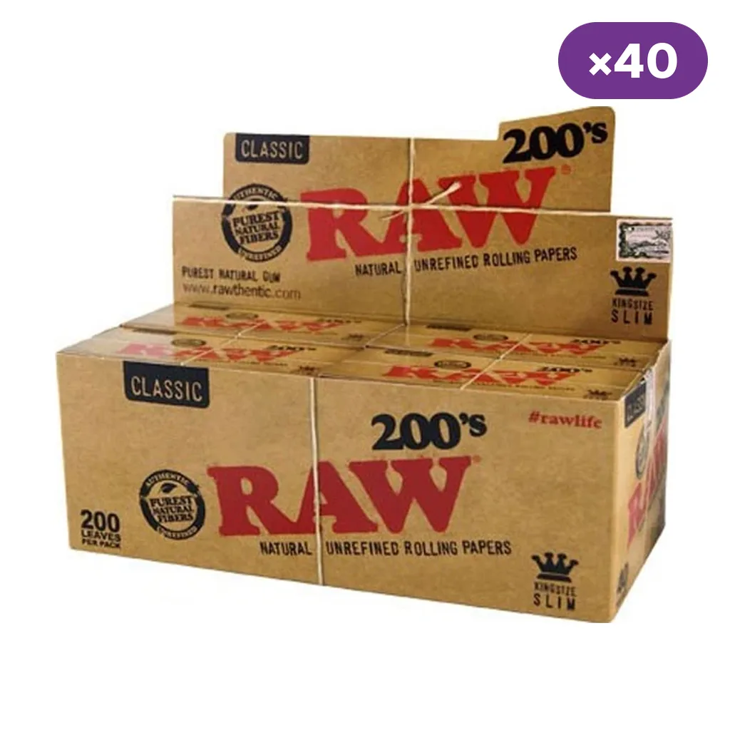 Caja expositora de papel RAW Classic King Size Slim, con varios bloques marrones, la inscripción 200’s y un distintivo de 40 unidades.