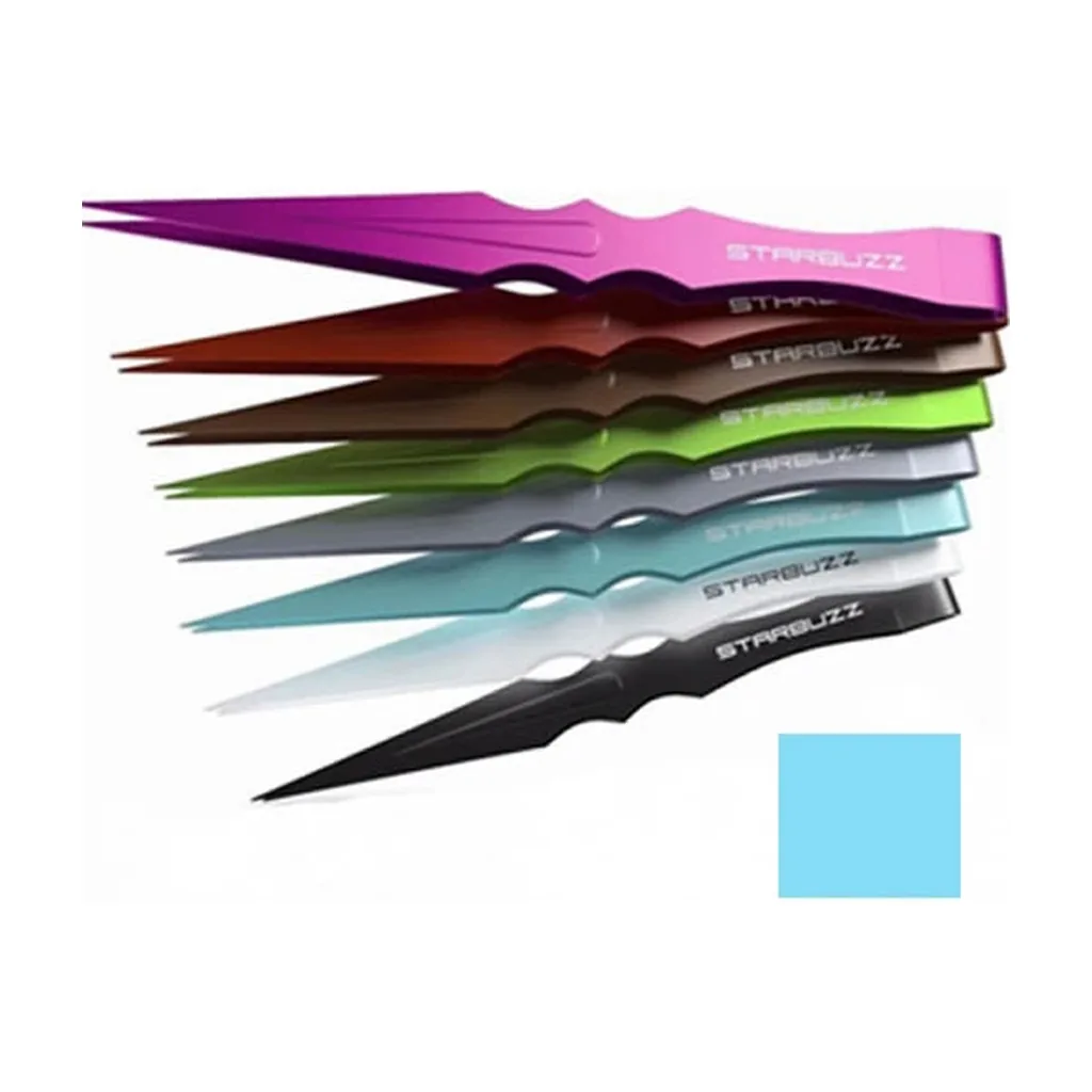 Selección de pinzas Starbuzz de distintos colores, con puntas alargadas y mango perfilado, junto a una muestra de azul claro.