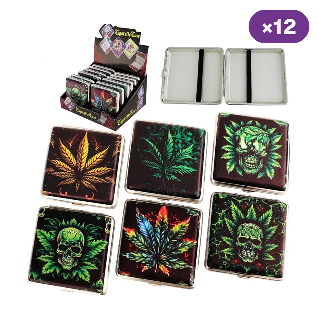 Pitilleras con diseños de hojas y calaveras, junto a un expositor y una vista abierta con bandas negras interiores.