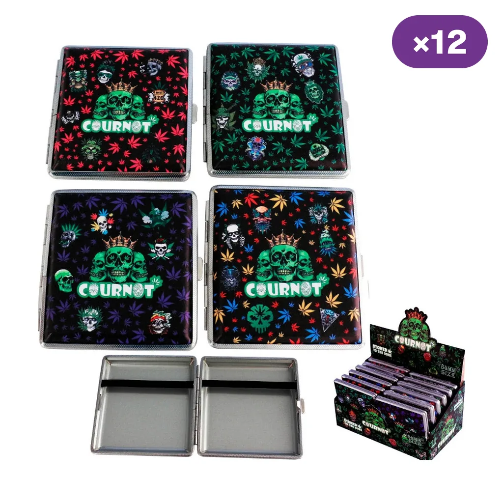 Pitilleras con hojas y calaveras en varios colores, un modelo abierto con bandas interiores y un expositor marcado ×12.