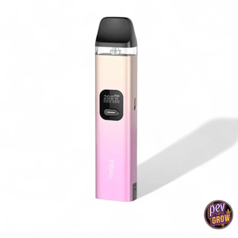 Vaper Innokin Trine con cuerpo en degradado crema y rosa, boquilla negra y pantalla frontal, de pie sobre fondo blanco.