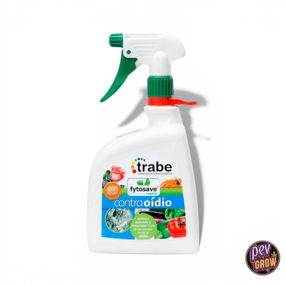 Botella blanca de Fytosave Spray de Trabe con pulverizador verde y blanco y etiqueta con hortalizas y el texto «contra oídio».