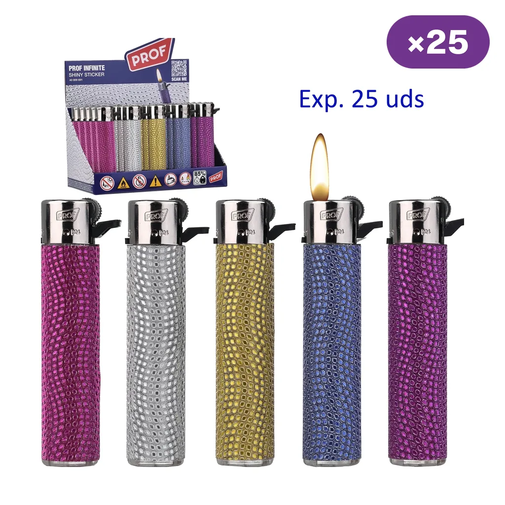 Selección de encendedores Prof con acabado brillante texturizado en varios colores, uno encendido, junto a un expositor rotulado «25 uds».