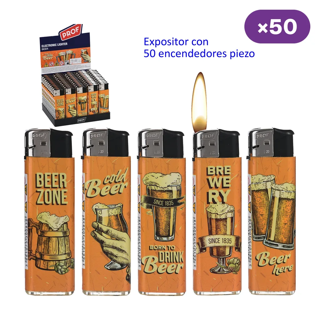 Selección de encendedores Prof Beer naranjas con distintos dibujos de cerveza; uno muestra una llama y detrás aparece un expositor de 50.