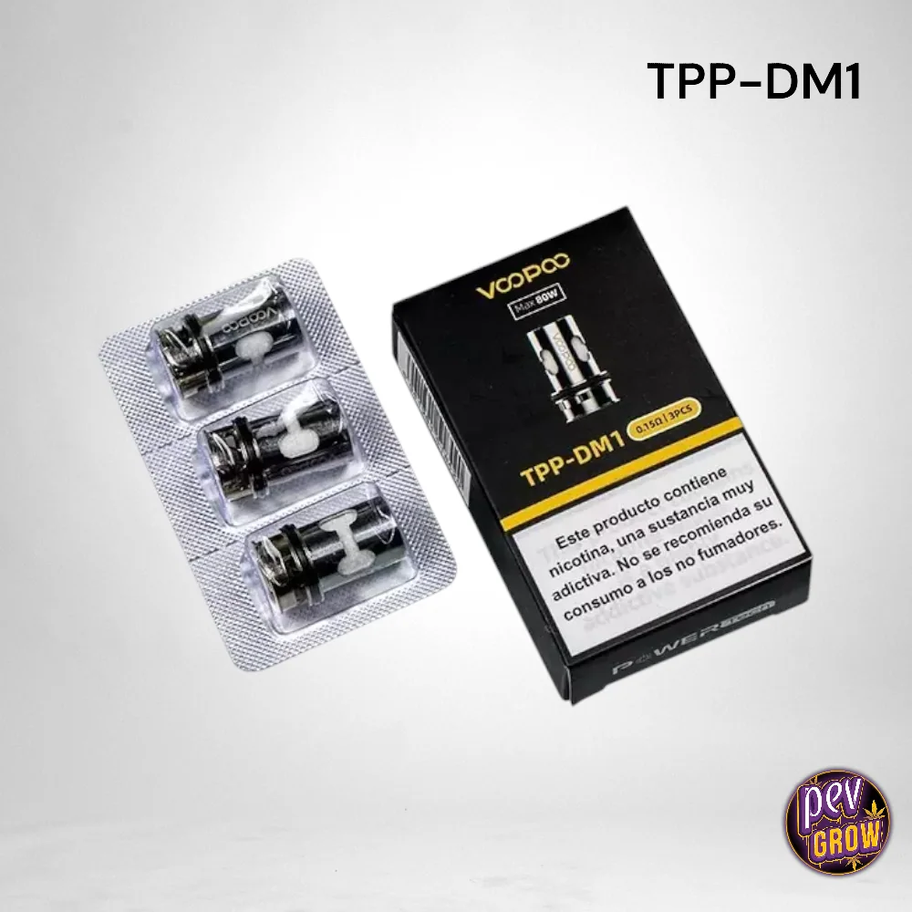 Resistencias Voopoo en blíster junto a una caja negra TPP-DM1, con indicación de 0,15 Ω y advertencia sobre nicotina.