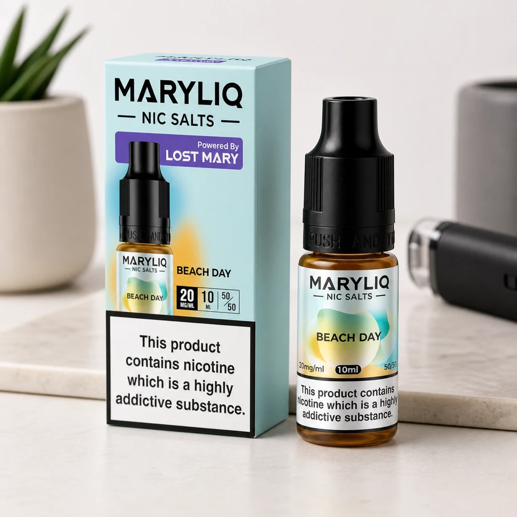 Escena generada con frasco y caja turquesa de Maryliq Beach Day, etiquetados con 20 mg/ml y 10 ml, sobre una superficie clara.