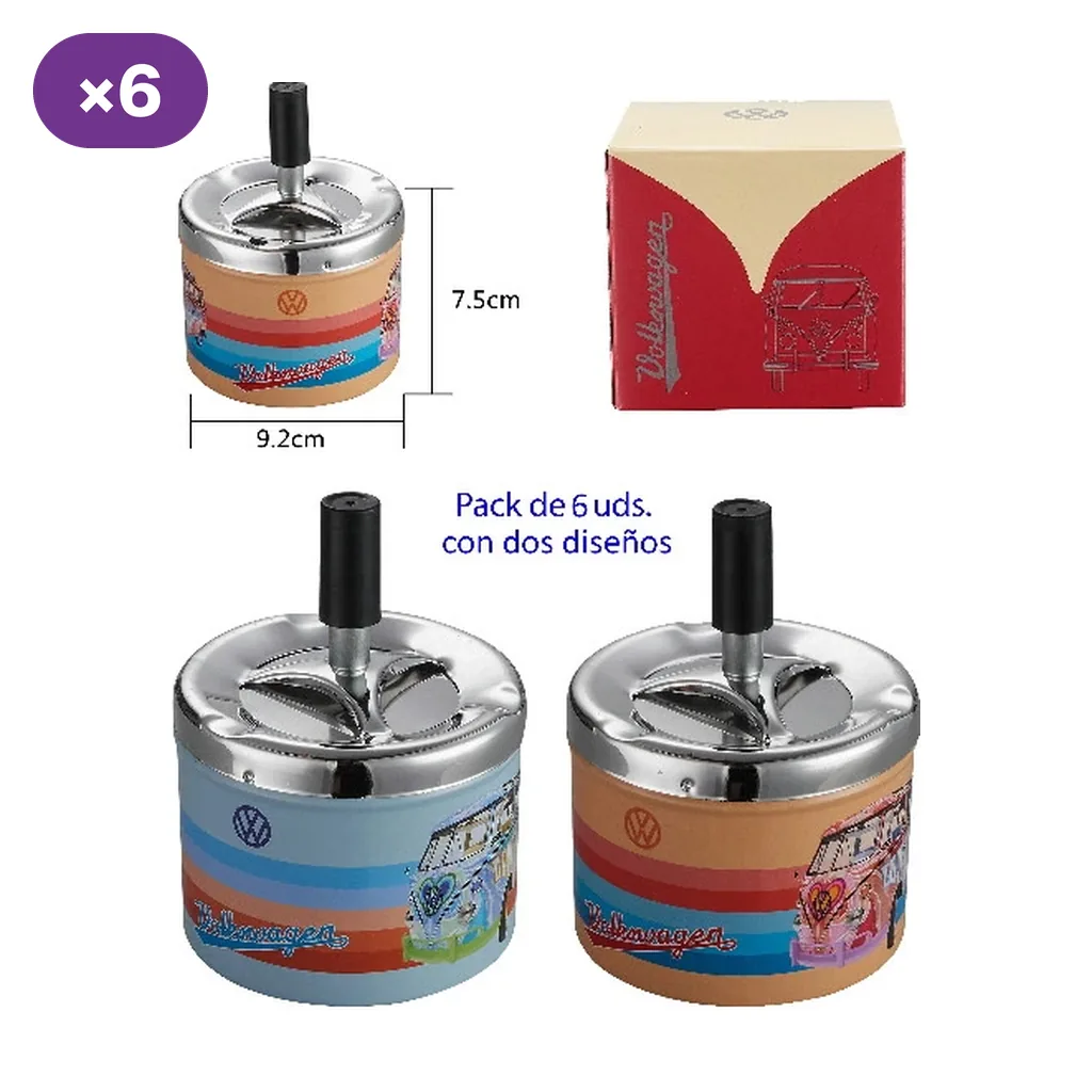 Ceniceros VW con tapa plateada y pulsador negro, en diseños de franjas azules o naranjas con furgonetas; caja y rótulo de seis unidades.