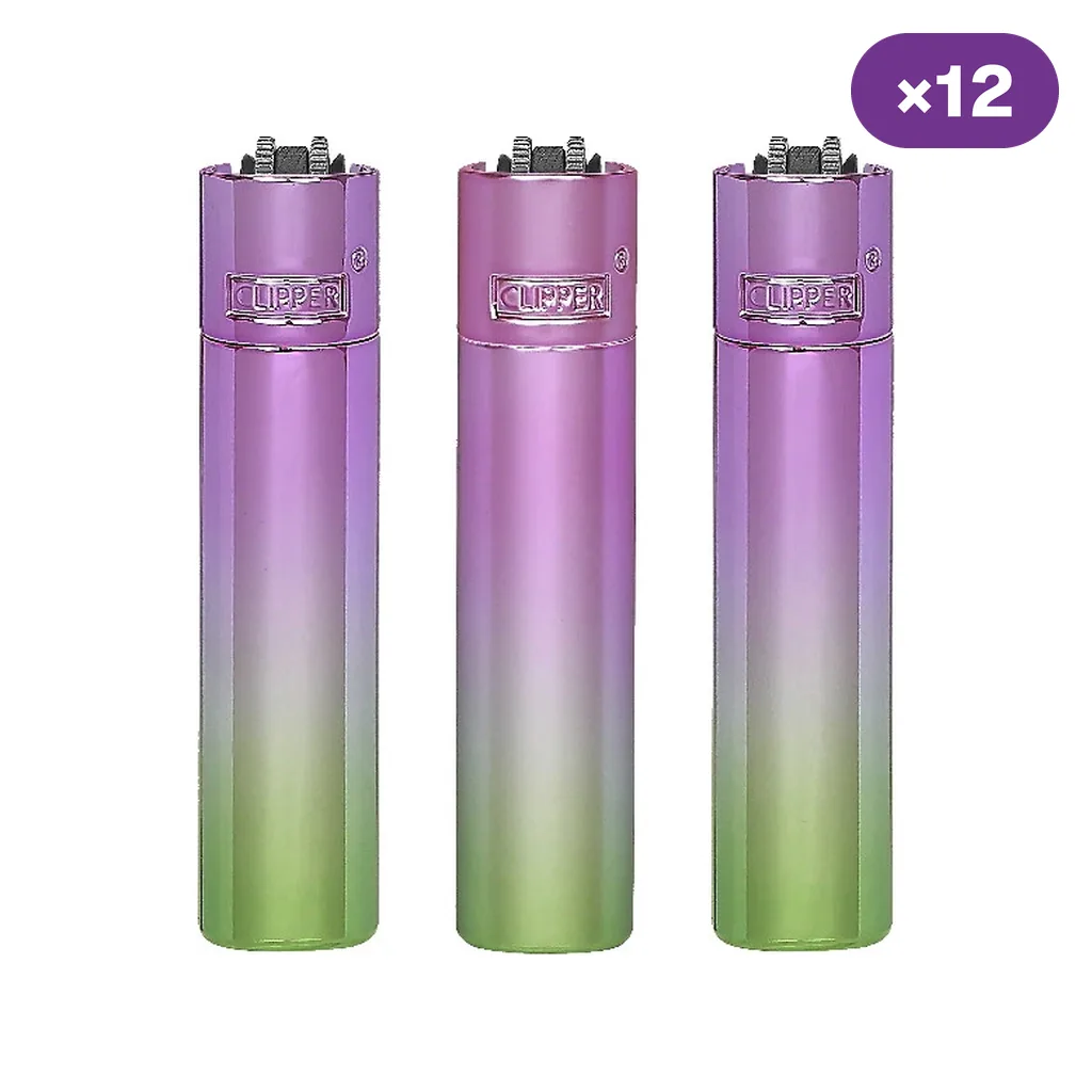 Encendedores Clipper Watermelon Delight con acabado degradado de violeta a verde, sobre fondo blanco y con distintivo de 12 unidades.